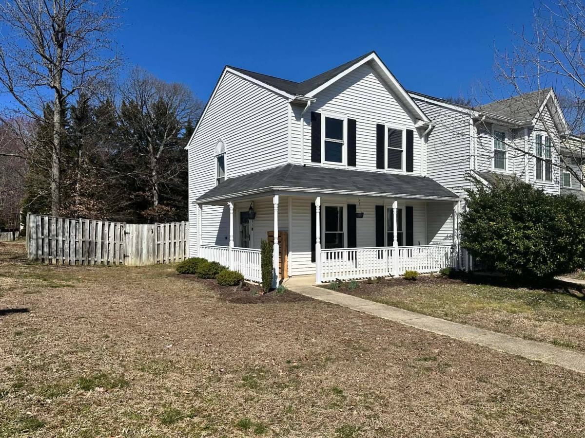Townhouse for rent at 101 Wood Duck Circle, La Plata, MD 20646
