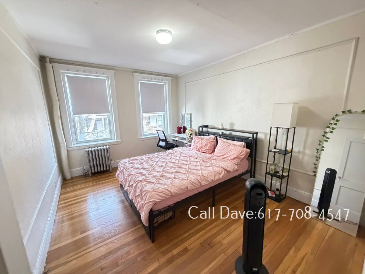 Apartment for rent at 4 Vinal St, Brighton, MA 02135