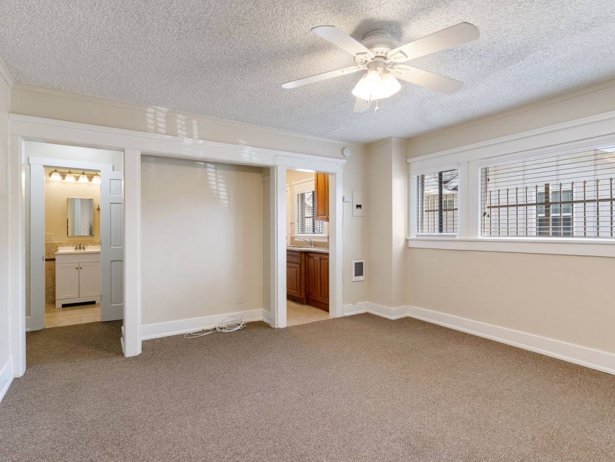 Apartment for rent at 1460 Gaviota Ave, Long Beach, CA 90813