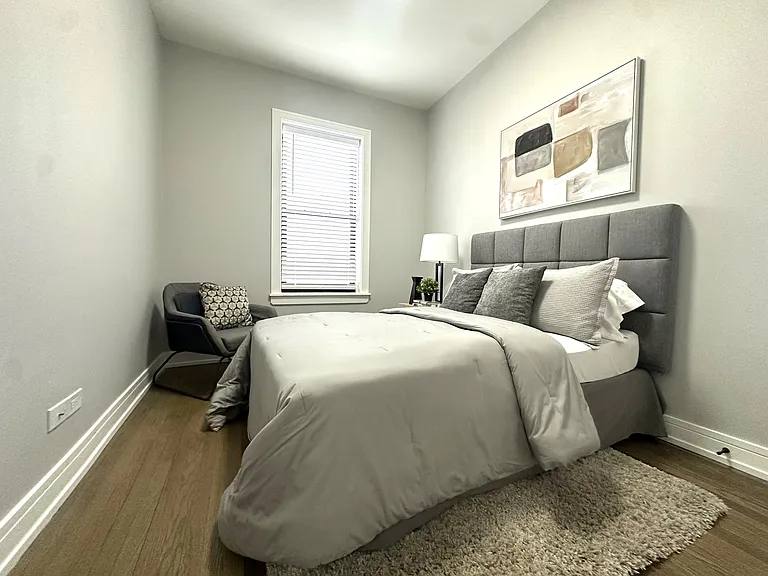 Apartment for rent at 3840 N Wilton Ave #3, Chicago, IL 60613