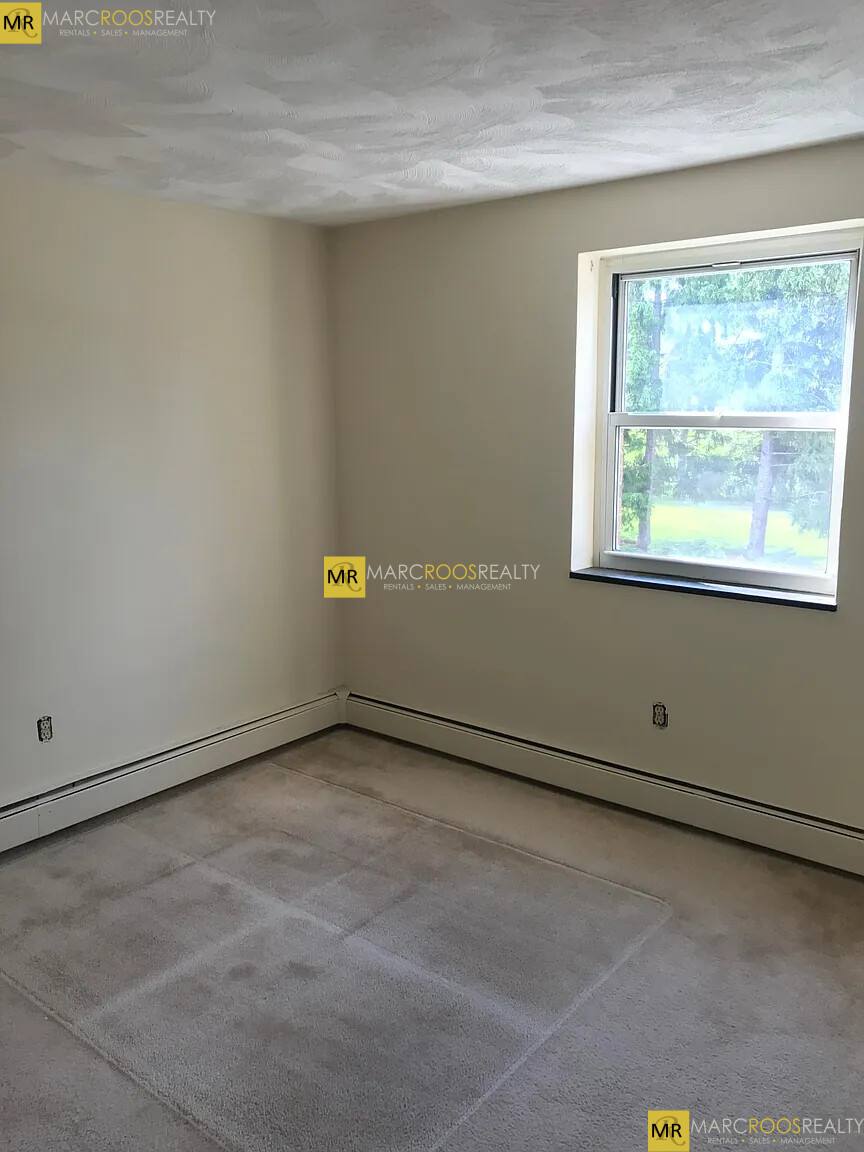 Apartment for rent at 159 Lexington St #21, Auburndale, MA 02466