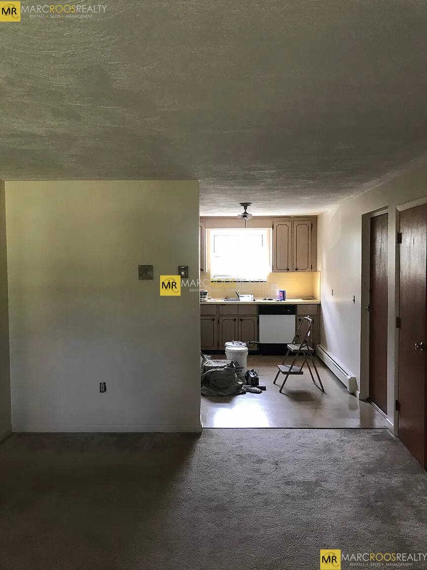 Apartment for rent at 159 Lexington St #21, Auburndale, MA 02466