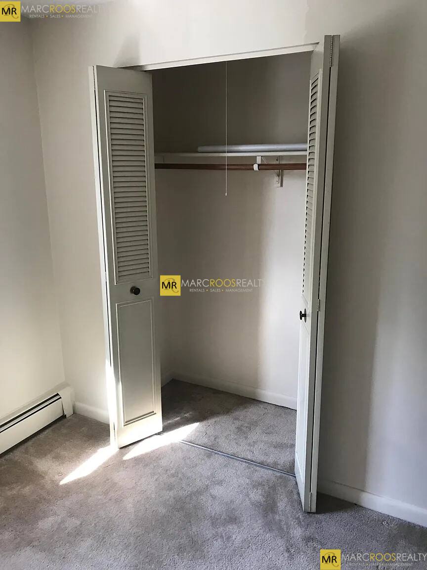 Apartment for rent at 159 Lexington St #21, Auburndale, MA 02466