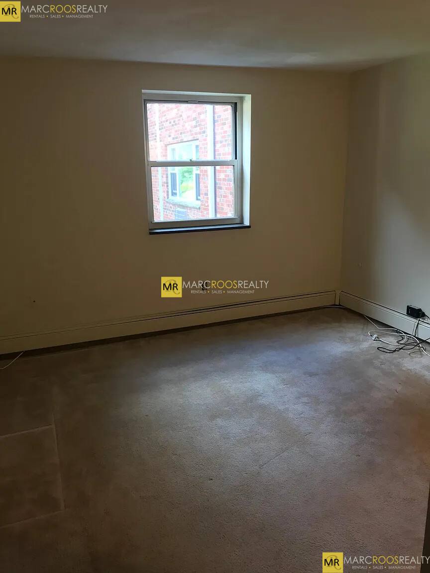 Apartment for rent at 159 Lexington St #21, Auburndale, MA 02466