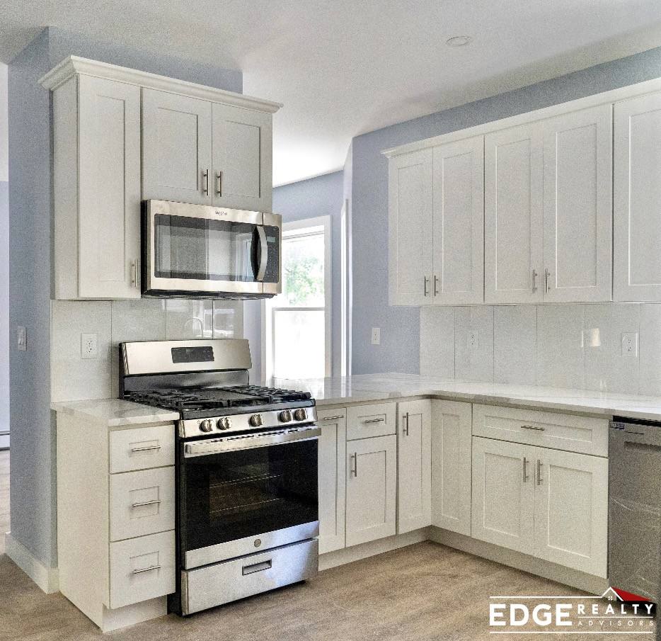 Apartment for rent at 40 Mansfield St #40, Somerville, MA 02143