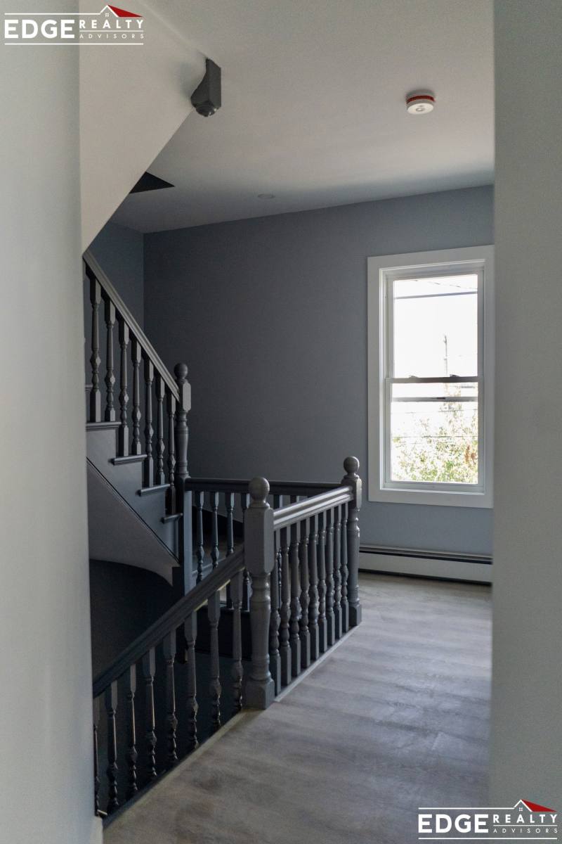 Apartment for rent at 40 Mansfield St #40, Somerville, MA 02143