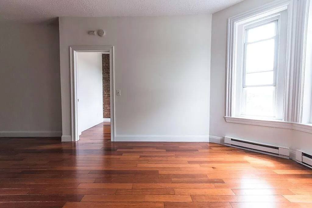 Apartment for rent at 320 Warren St #2, Roxbury, MA 02119