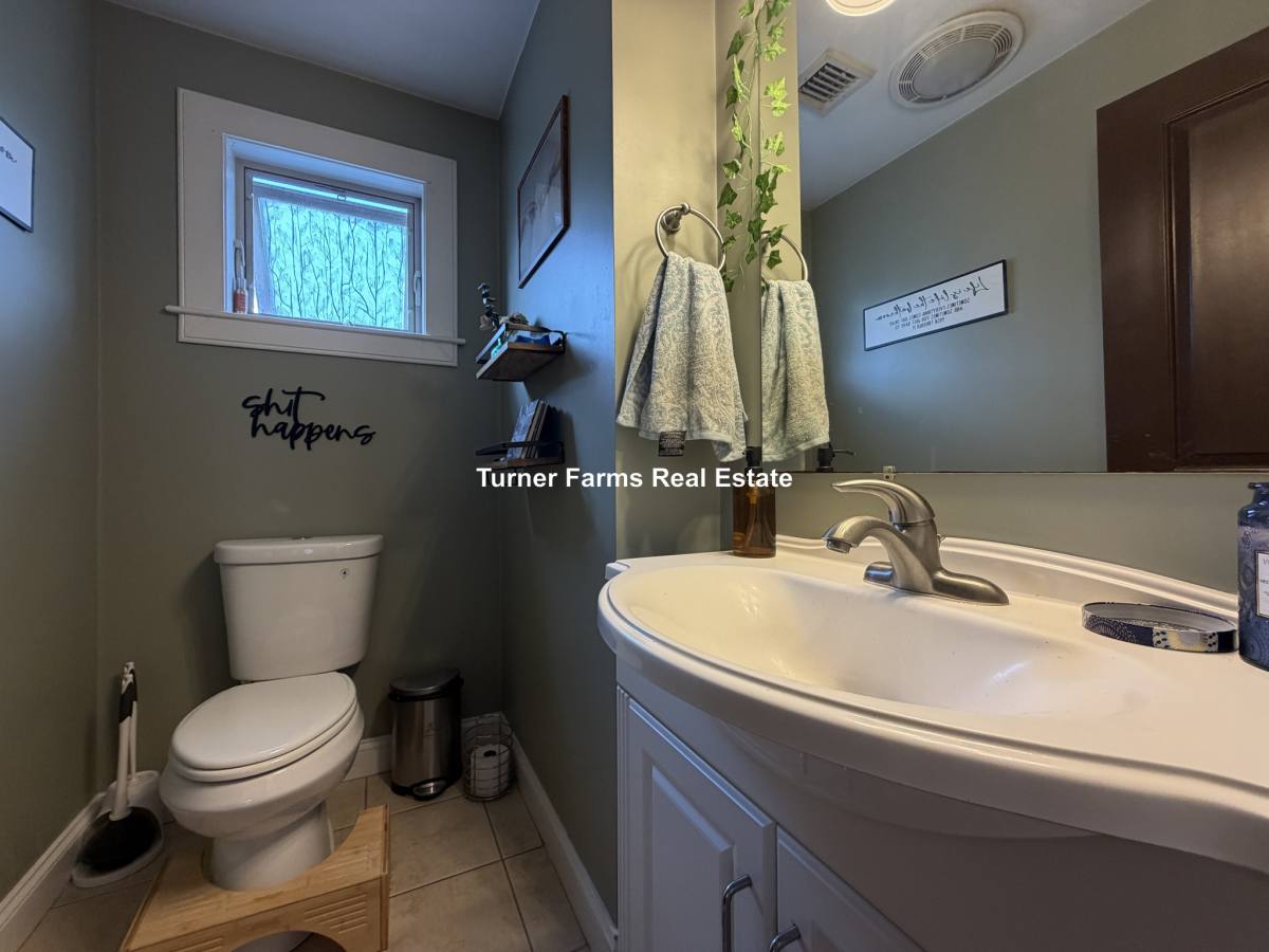 Apartment for rent at 31 Humphreys #3, Dorchester, MA 02125
