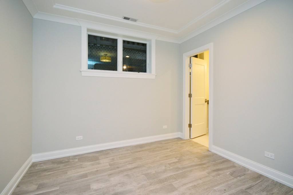 Apartment for rent at 4727 N Winchester Ave #4S, Chicago, IL 60640