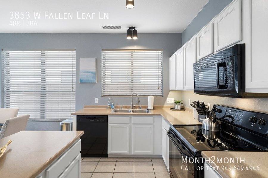 House for rent at 3853 W Fallen Leaf Lane, Glendale, AZ 85310