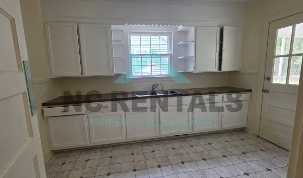 House for rent at 1313 Holman St, Kinston, NC 28501