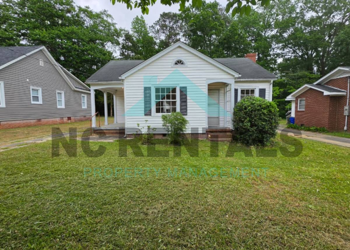 House for rent at 1313 Holman St, Kinston, NC 28501