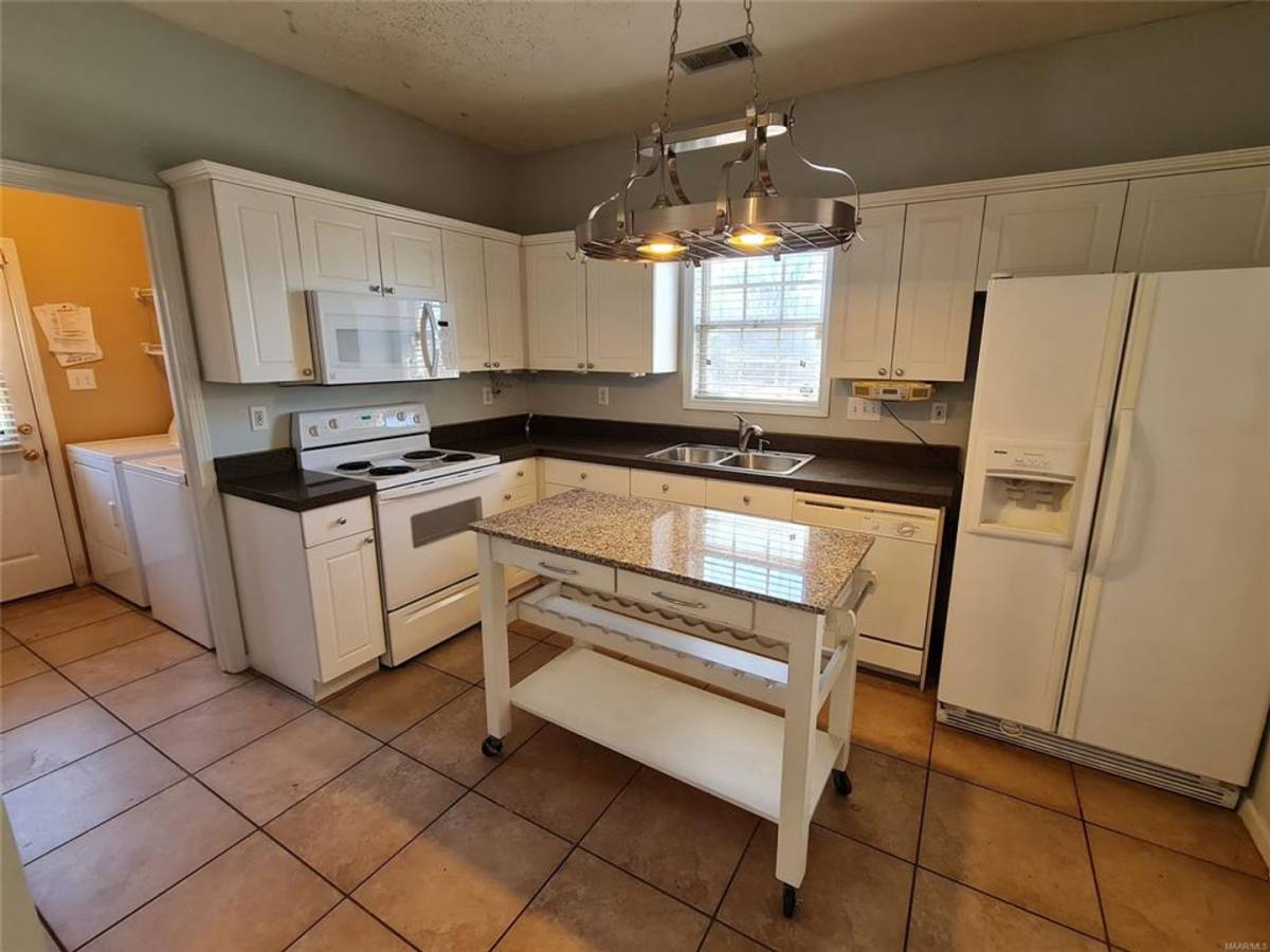House for rent at 529 Mitylene Dr, Montgomery, AL 36117