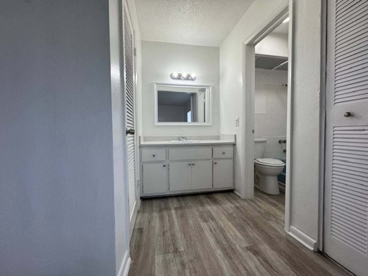 Apartment for rent at 2031 NE 139 St, Miami, FL 33181