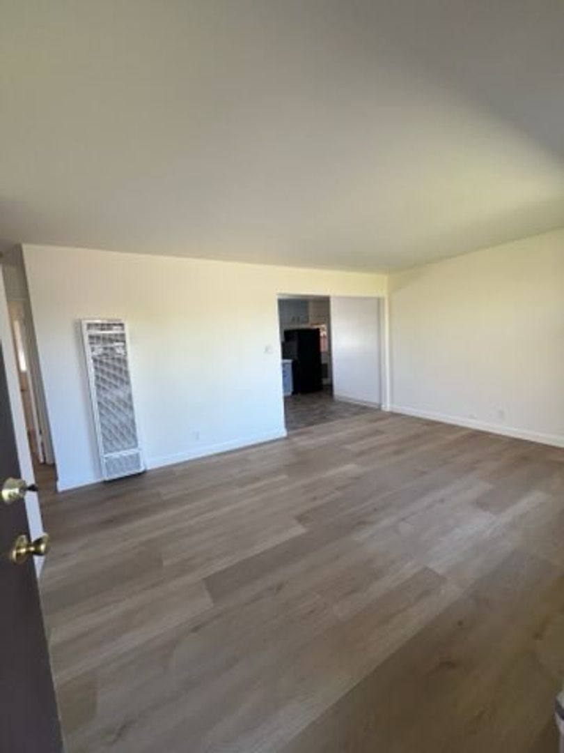 Apartment for rent at 850-898 Holmes St, Livermore, CA 94550