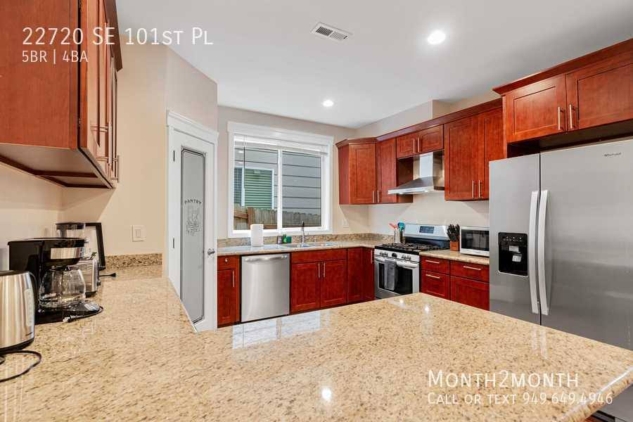 House for rent at 22720 SE 101st Place, Kent, WA 98031