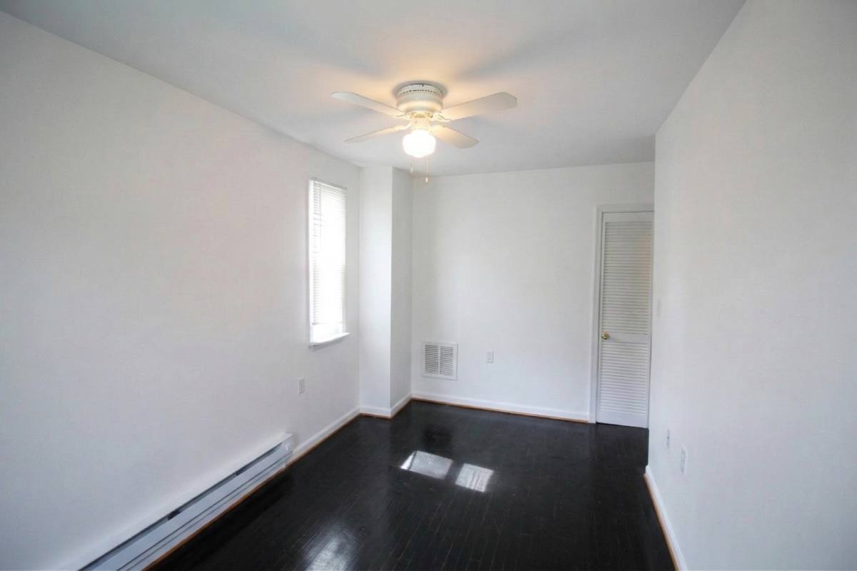 Apartment for rent at 4111 8th St, Brooklyn, MD 21225