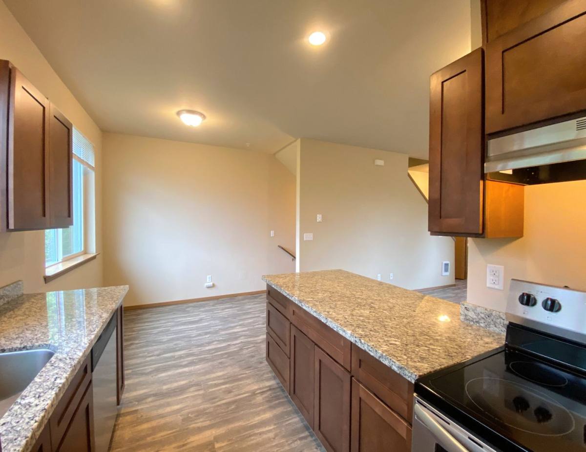 8402 S C St, Tacoma, WA 98444