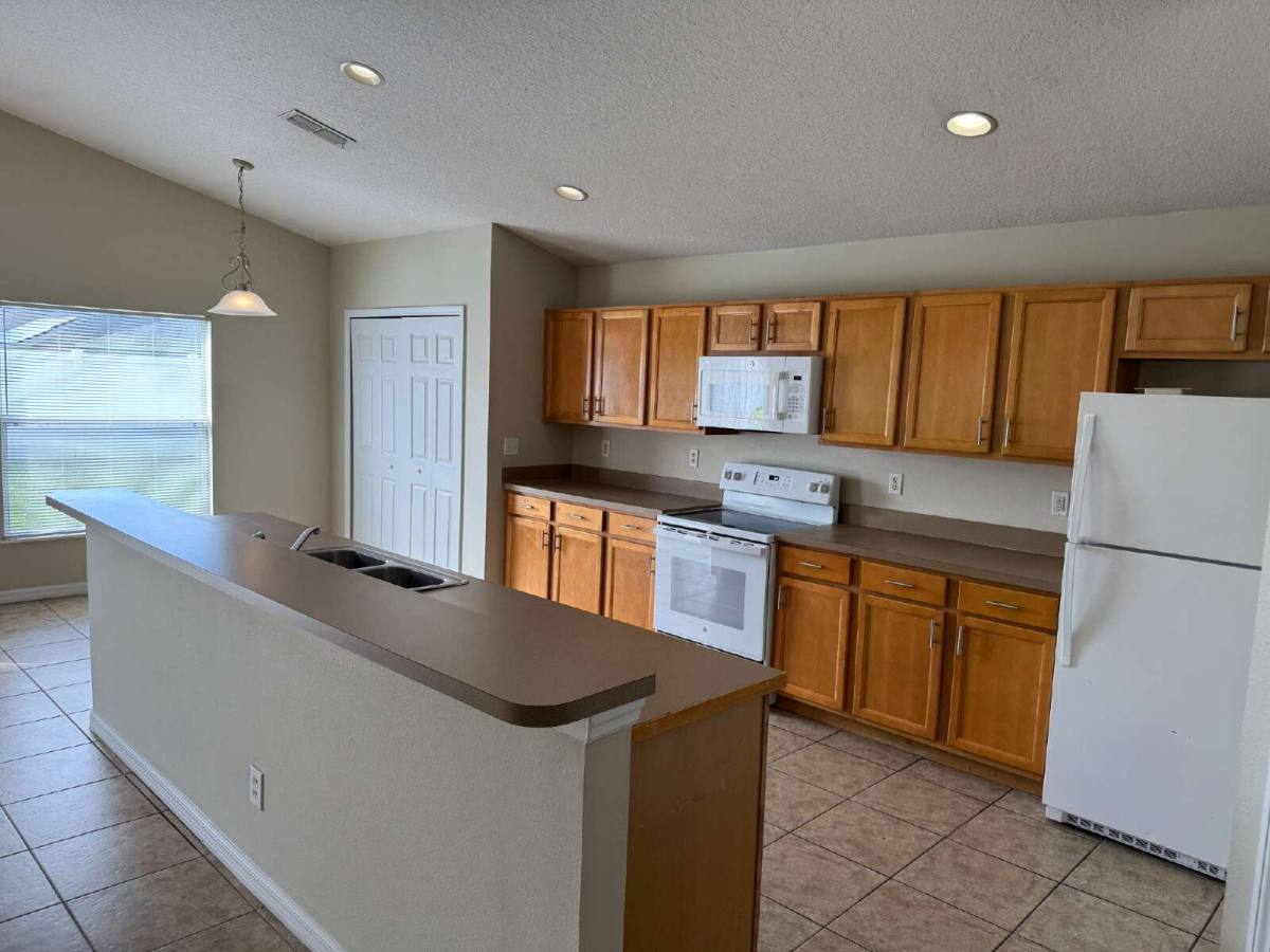 4604 Woodford Dr, Kissimmee, FL 34758 - House for Rent - Image 9