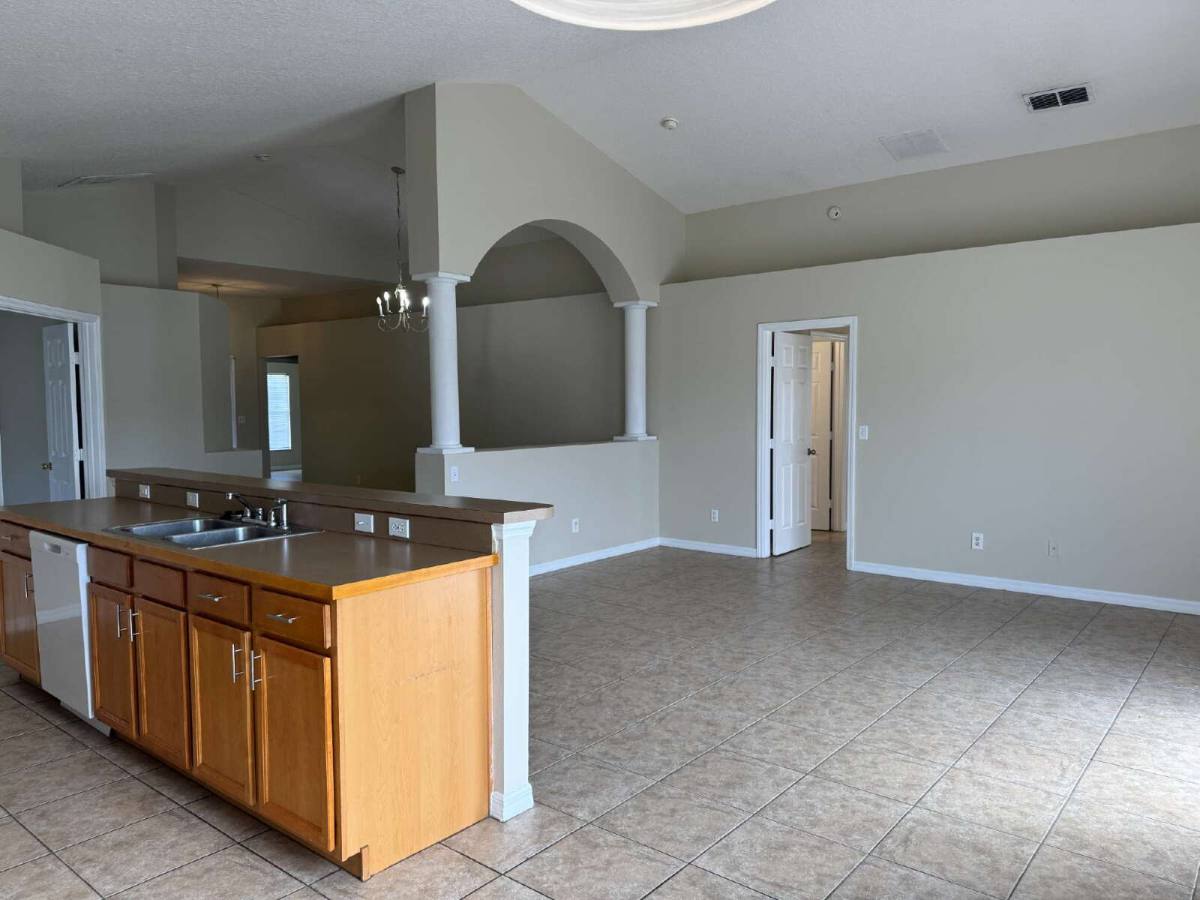 4604 Woodford Dr, Kissimmee, FL 34758 - House for Rent - Image 11