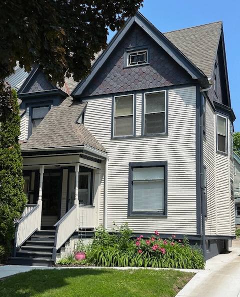 Townhouse for rent at 2726 N Murray Ave, Milwaukee, WI 53211
