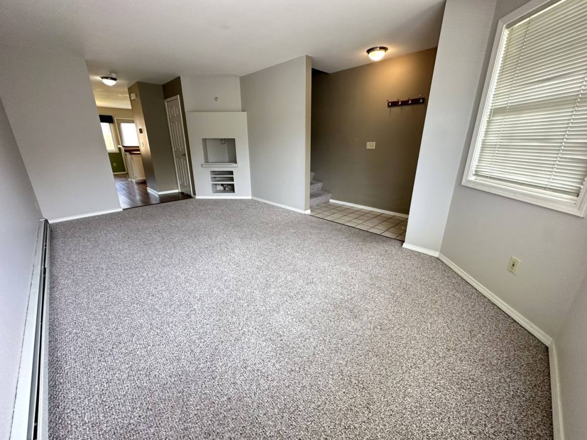 Condo for rent at 209 E 18th Ave, Ellensburg, WA 98926
