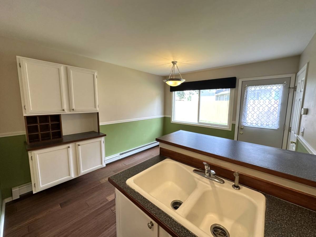 Condo for rent at 209 E 18th Ave, Ellensburg, WA 98926