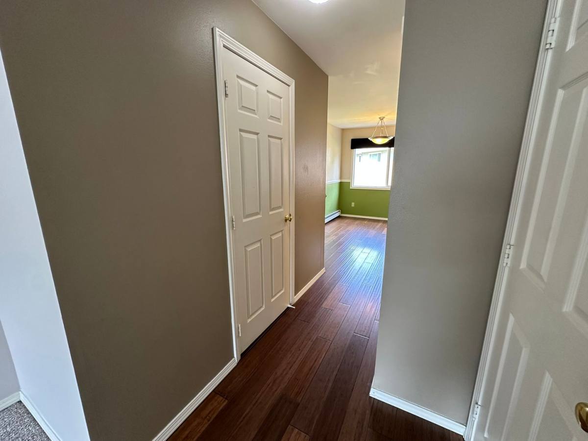 Condo for rent at 209 E 18th Ave, Ellensburg, WA 98926
