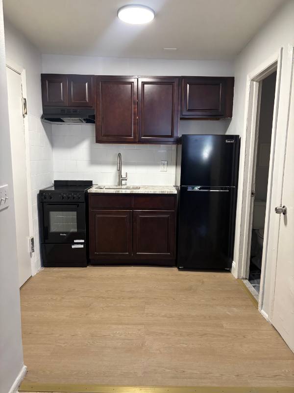 Apartment for rent at 306 Eastern Parkway #4, Irvington, NJ 07111