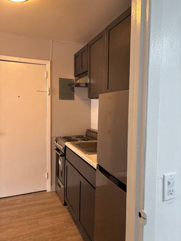 Apartment for rent at 306 Eastern Parkway #4, Irvington, NJ 07111