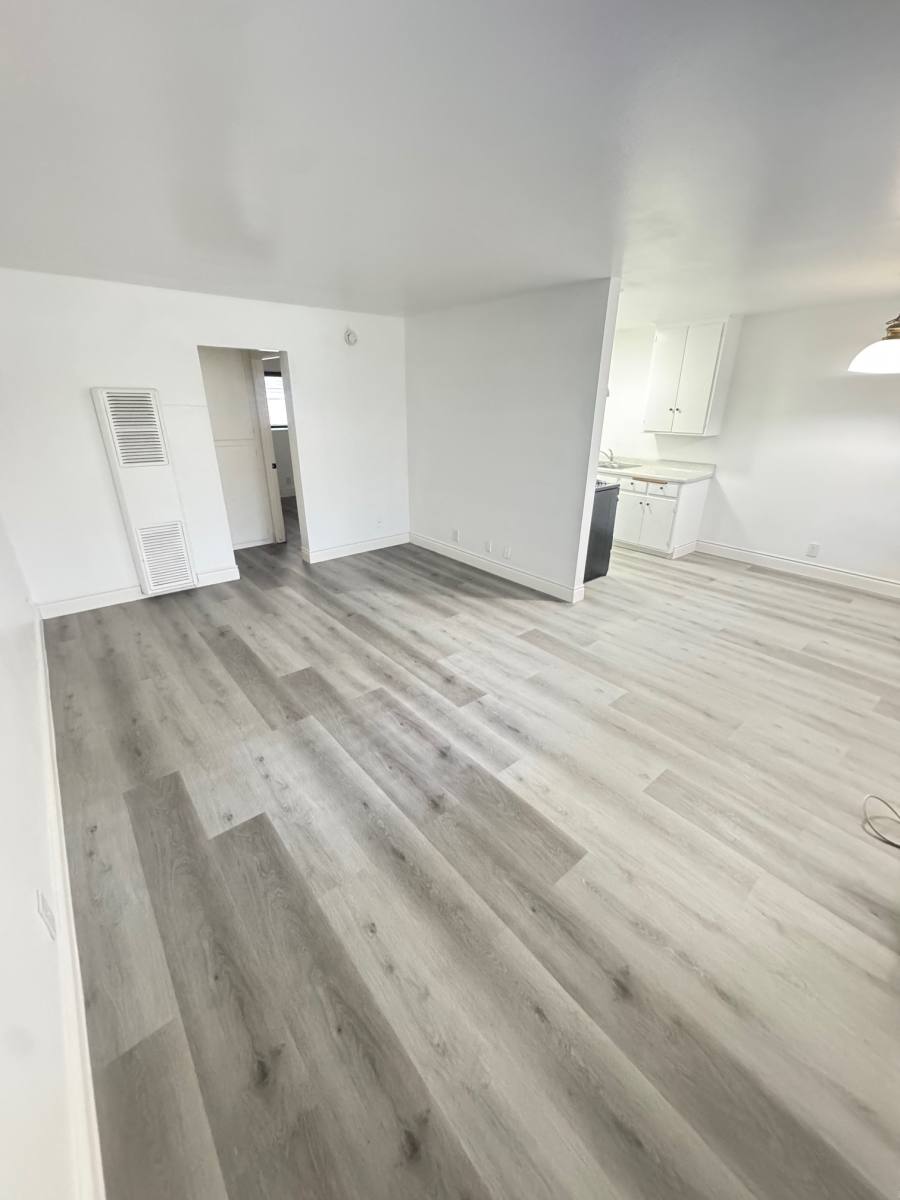 Apartment for rent at 1133 E Alosta Ave #25, Azusa, CA 91702