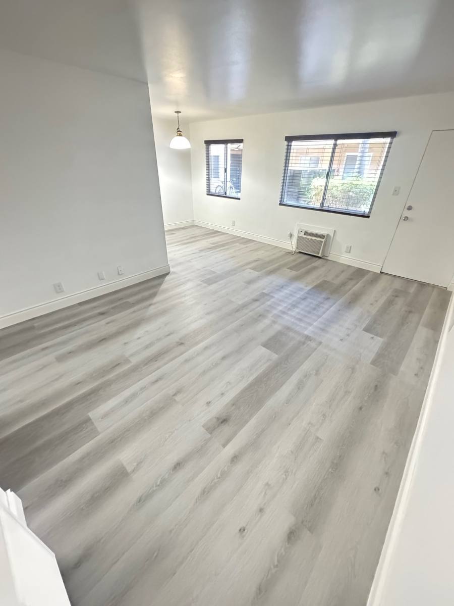 Apartment for rent at 1133 E Alosta Ave #25, Azusa, CA 91702