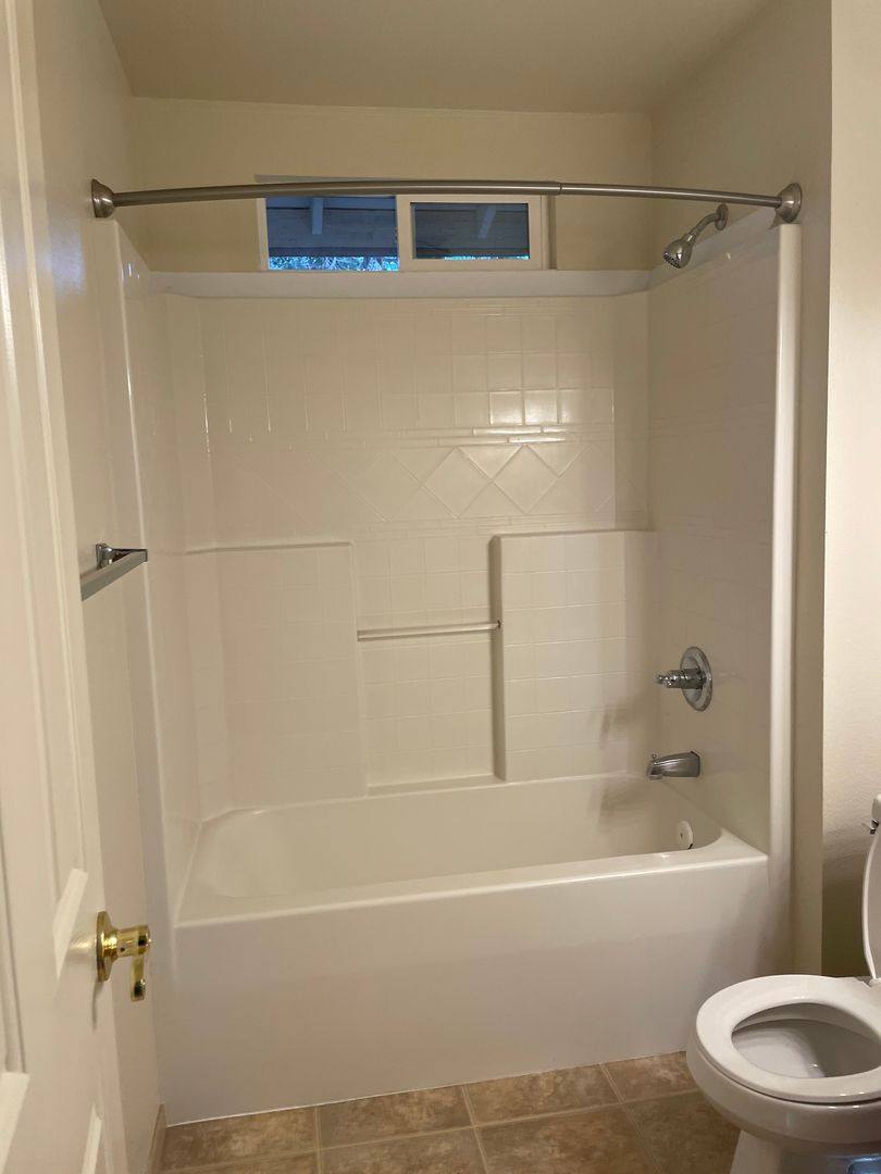 Apartment for rent at 1067 S St, Redding, CA 96001