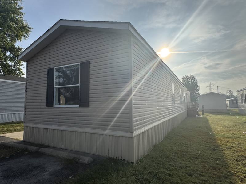 House for rent at 76 Peach St, Hopkinsville, KY 42240