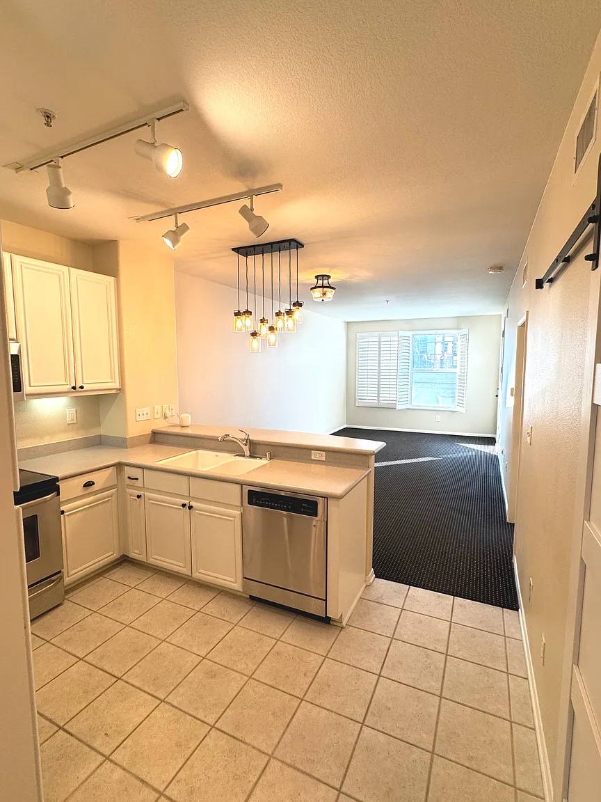 Condo for rent at 350 K St #509, San Diego, CA 92101
