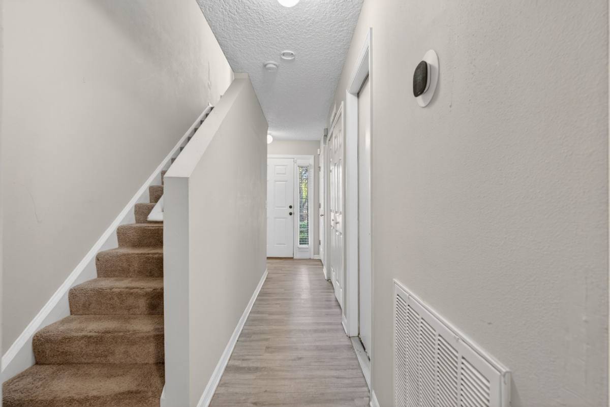Townhouse for rent at 11816 Lake Bend Circle, Jacksonville, FL 32218