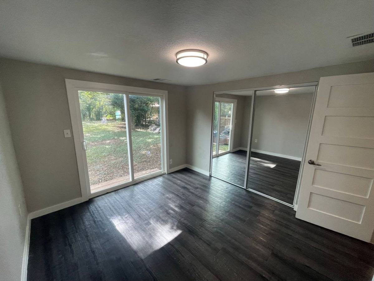 House for rent at 1906 S Pine St, Georgetown, TX 78626