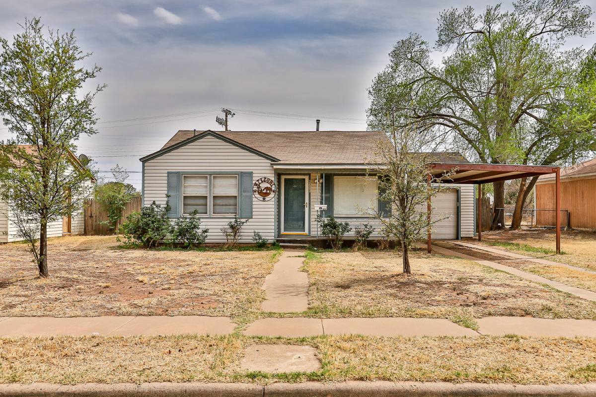 House for rent at 2603 39th St, Lubbock, TX 79413