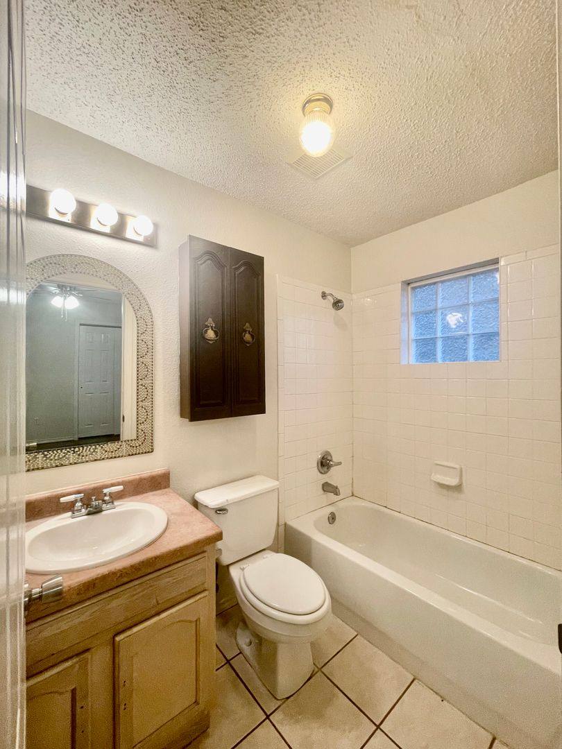 Townhouse for rent at 1629 Gordon Rd, San Marcos, TX 78666