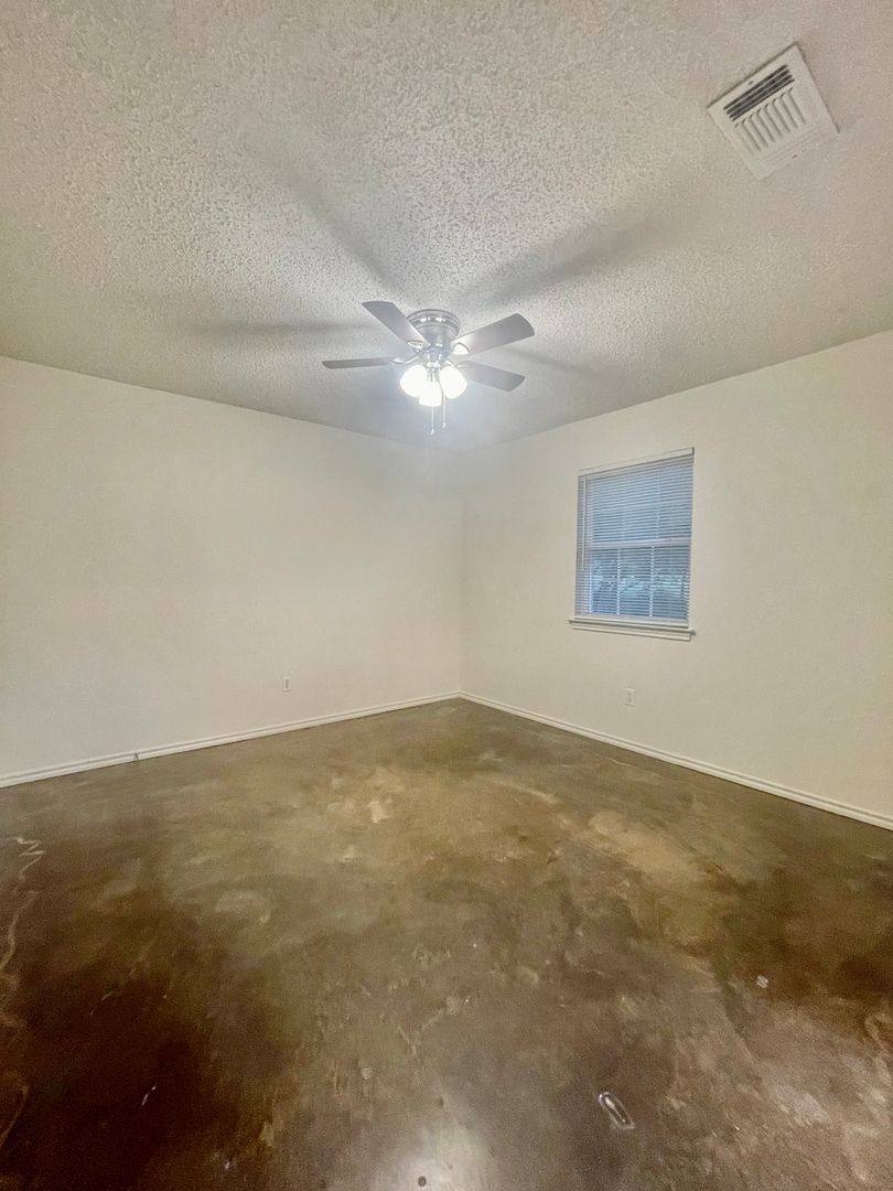 Townhouse for rent at 1629 Gordon Rd, San Marcos, TX 78666