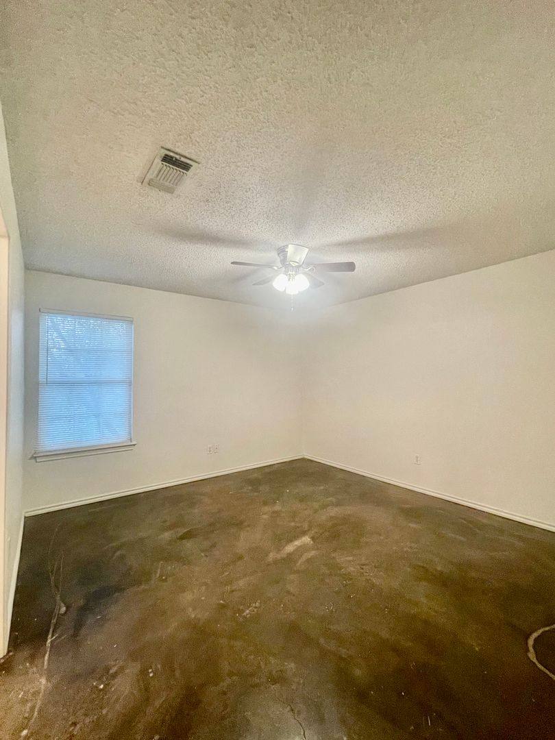 Townhouse for rent at 1629 Gordon Rd, San Marcos, TX 78666