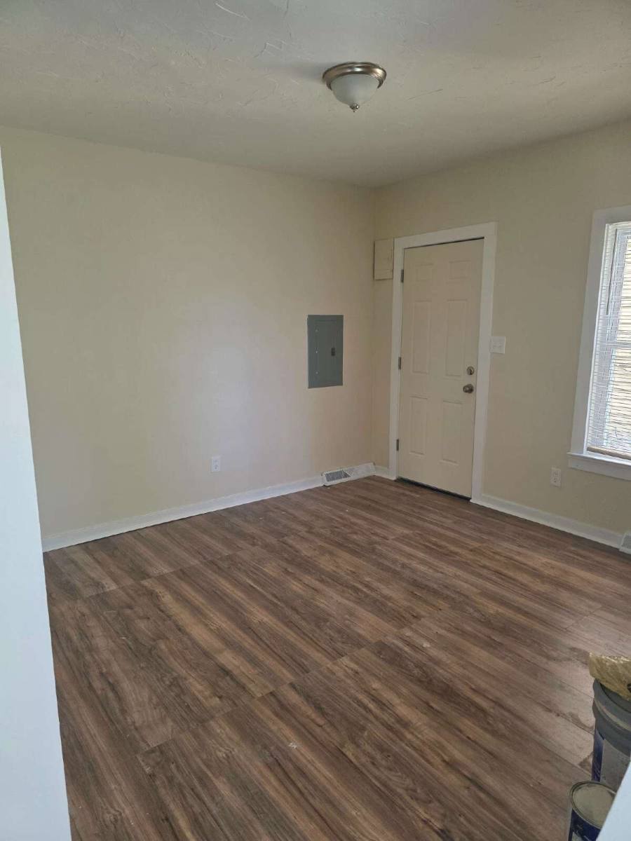 House for rent at 222 Vine St, Canonsburg, PA 15317