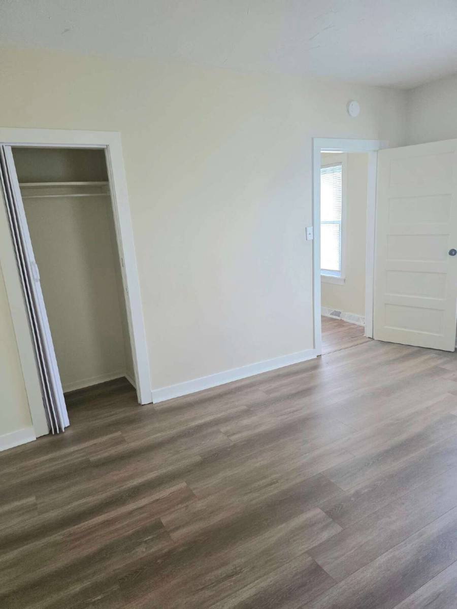 House for rent at 222 Vine St, Canonsburg, PA 15317