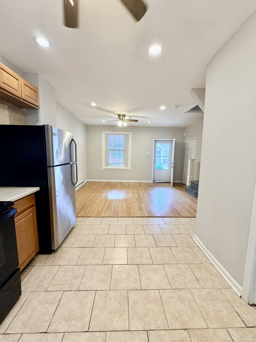 Townhouse for rent at 6525 Saybrook Ave, Philadelphia, PA 19142