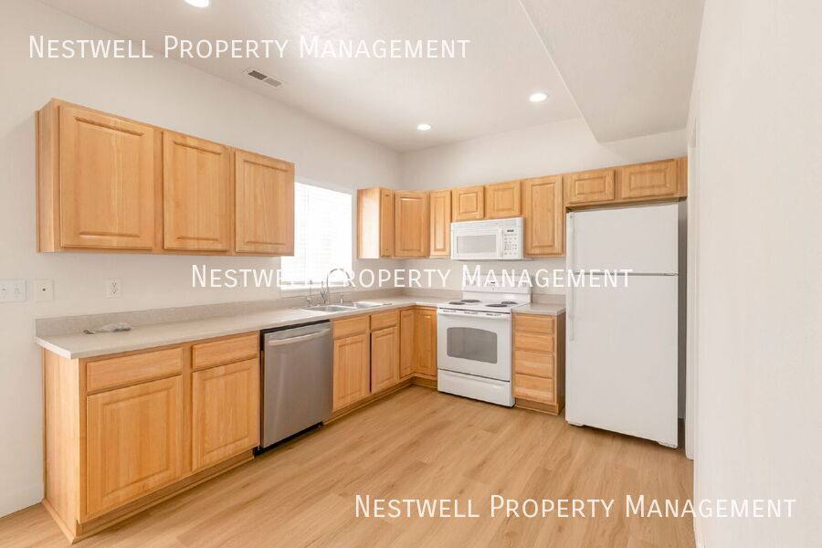 Townhouse for rent at 5023 W Slate St, Herriman, UT 84096