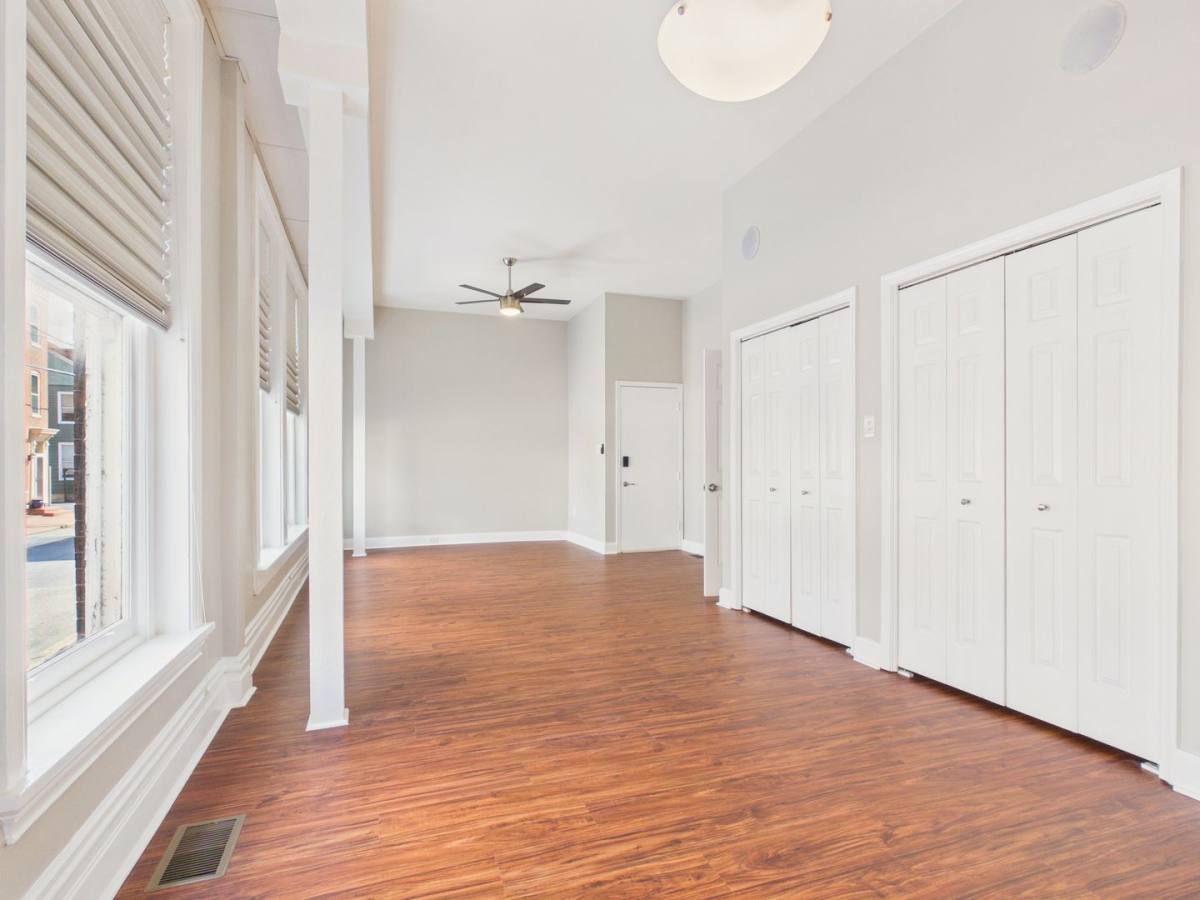 Apartment for rent at 1017 N Front St, Harrisburg, PA 17102