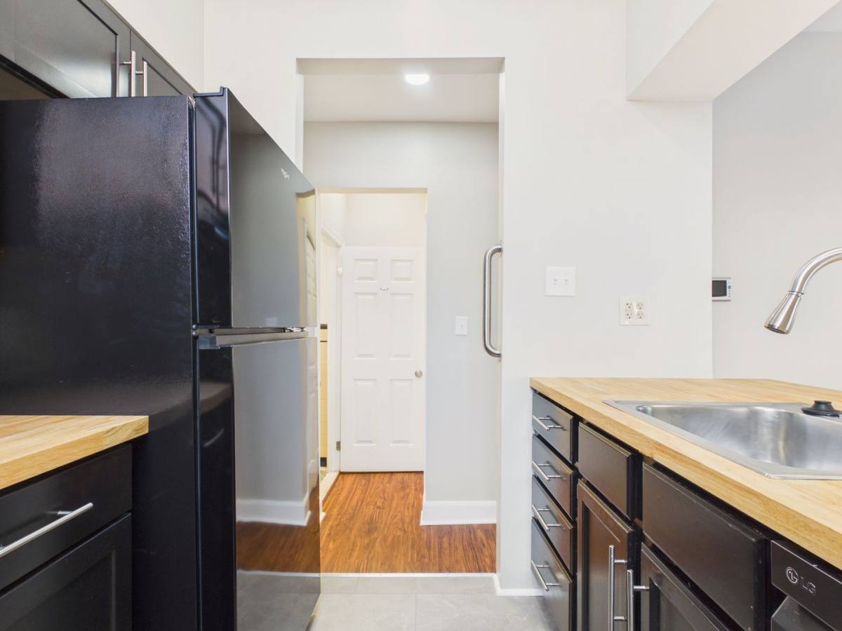 Apartment for rent at 1017 N Front St, Harrisburg, PA 17102