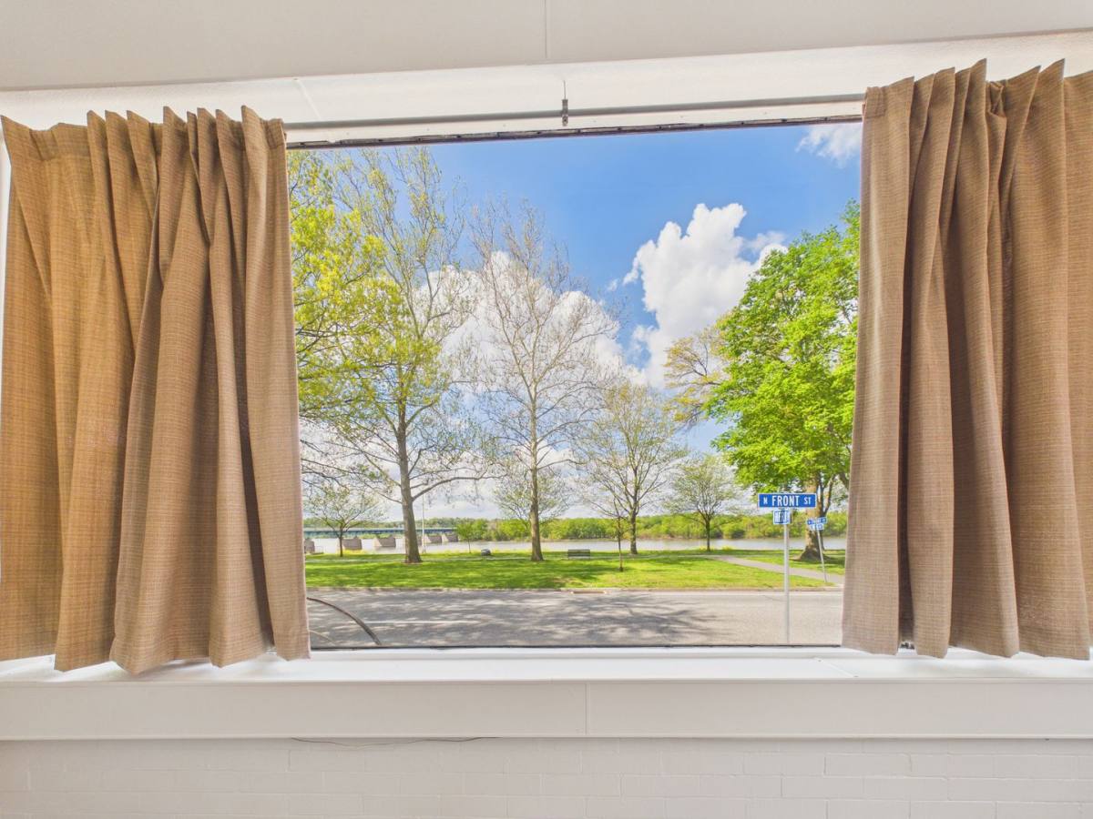Apartment for rent at 1017 N Front St, Harrisburg, PA 17102