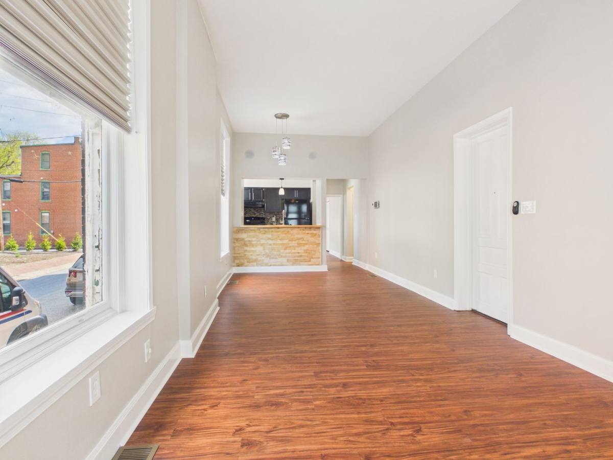 Apartment for rent at 1017 N Front St, Harrisburg, PA 17102