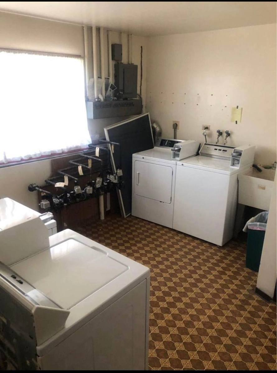 Apartment for rent at 1016 Manchester Ct, S, South Elgin, IL 60177